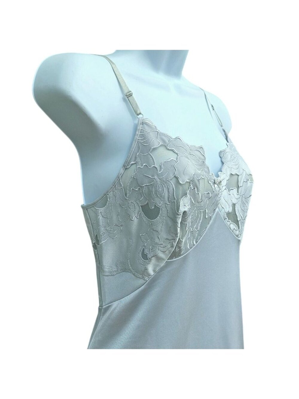 Vintage Triumph Japan Pale Mint Polyester Full Slip Embroidered Lace XS/S
